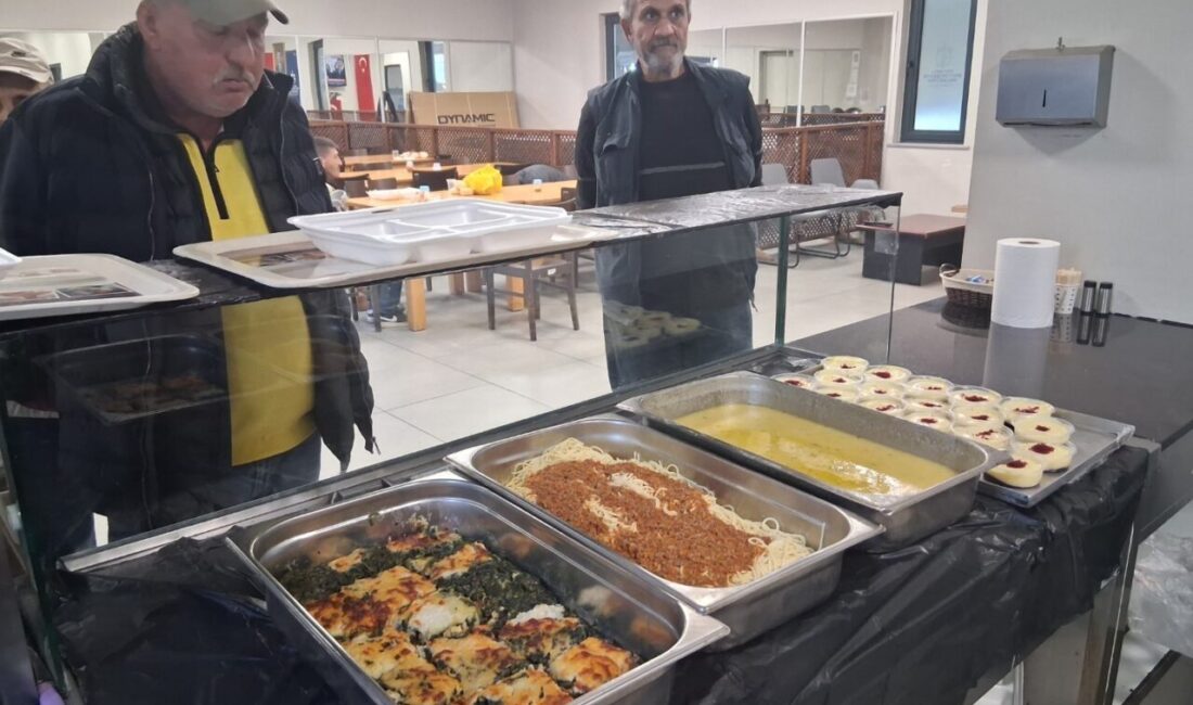 Kocaeli’de evi olmayan ve sokakta yaşamak zorunda kalan vatandaşlara hizmet