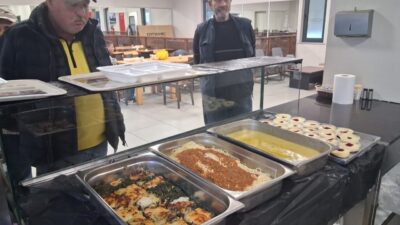 Kocaeli’de evi olmayan ve sokakta yaşamak zorunda kalan vatandaşlara hizmet