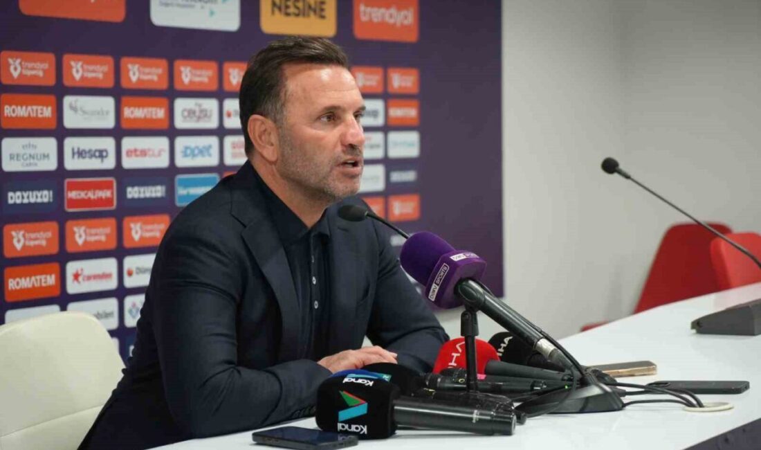 Galatasaray Teknik Direktörü Okan Buruk, Antalyaspor maçının ardından yaptığı açıklamada,