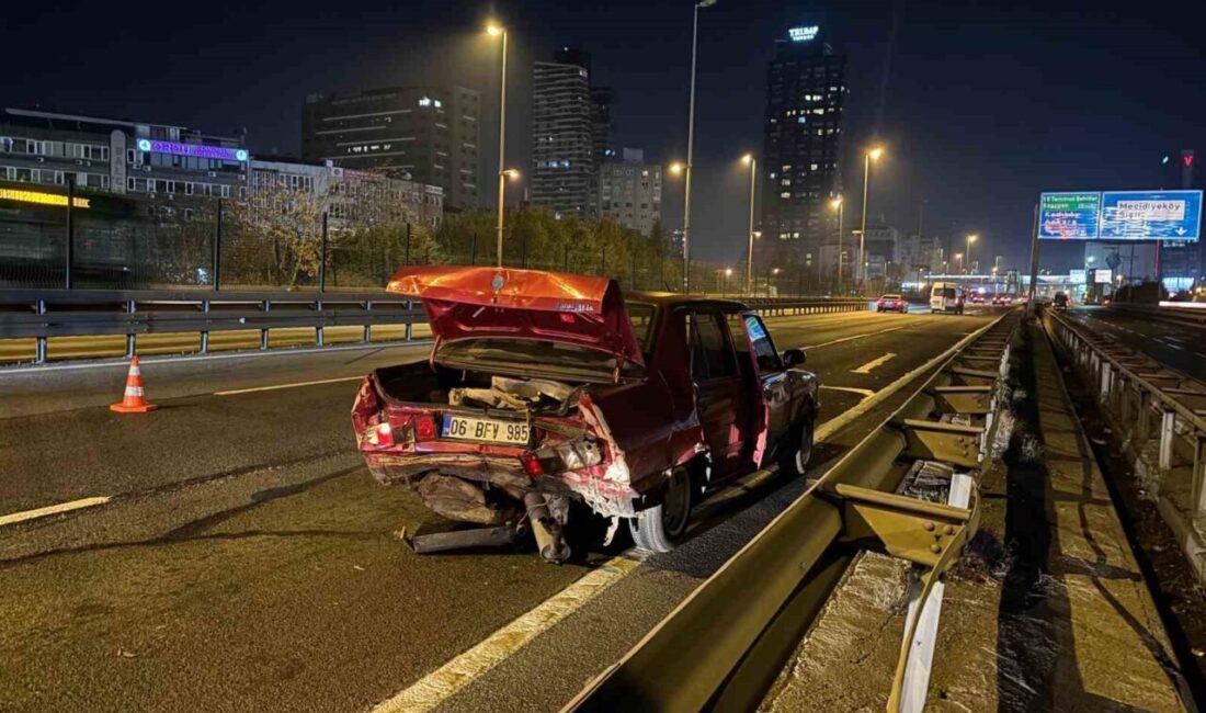 Şişli’de direksiyon hakimiyetini kaybeden sürücü aynı istikametteki 2 araca çarptı.