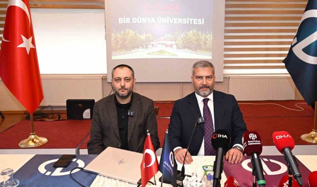 Anadolu Üniversitesi Rektörü Prof. Dr. Yusuf Adıgüzel, ‘10 Ocak Çalışan