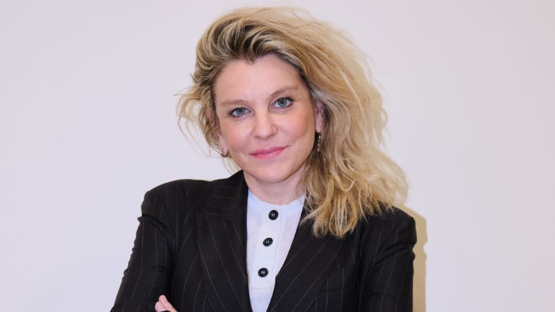 Gazeteci-yazar Tuğçe Tatari’nin yeni kitabı “Gençler Nereye”, Literatür Hayat etiketiyle