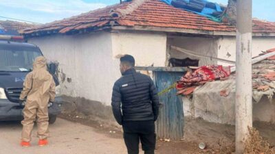 Ankara’nın Polatlı ilçesinde kaldıkları evde boya-badana yapmak için boyanın içine