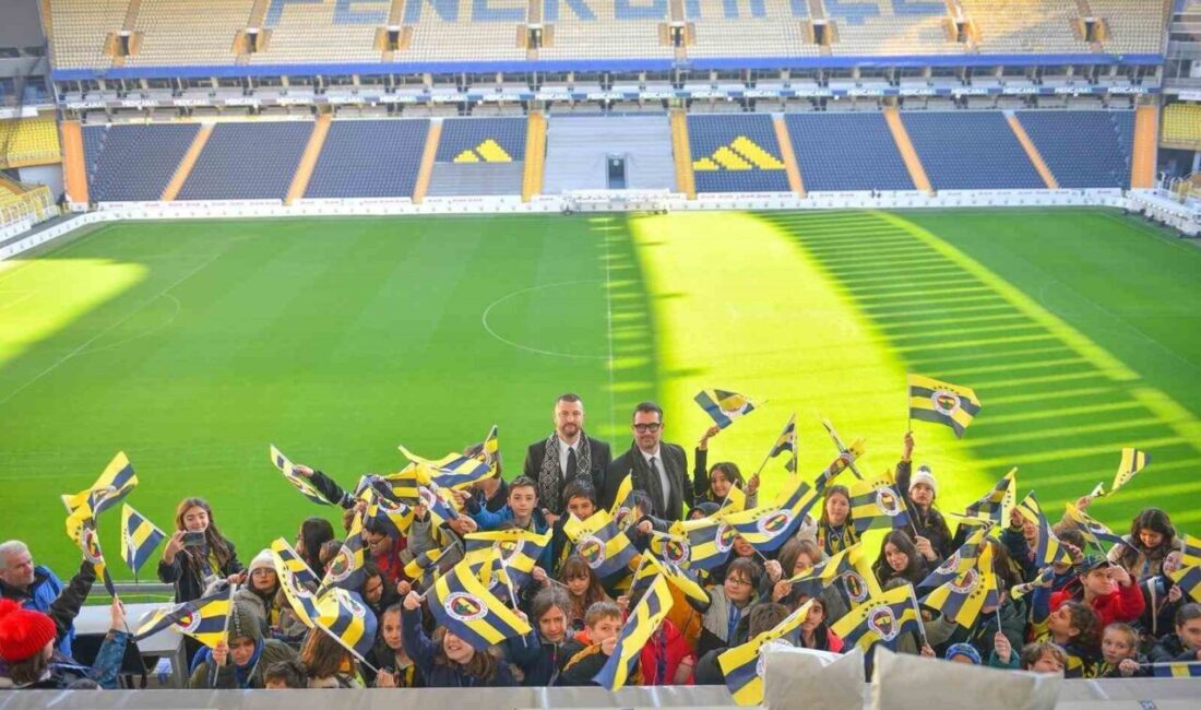 DENİZLİ ( ) – Denizli Halit Türkkan Ortaokulu öğrencileri, “Fenerimizden