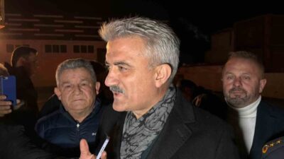 Düzce’de strafor üretimi yapılan fabrikada çıkan yangını söndürme çalışmaları devam