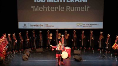 İstanbul Büyükşehir Belediyesi Mehteranı, “Mehterle Rumeli” konseriyle Büyükçekmece’de sanatseverlerle buluştu.