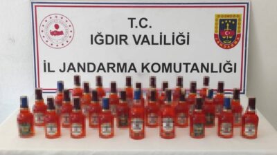 Iğdır’da kargo kutuları içerisinde toplam 40 litre kaçak viski ele