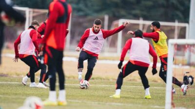 Süper Lig ekiplerinden Kayserispor; Galatasaray ile deplasmanda oynadığı müsabakalarda uzun