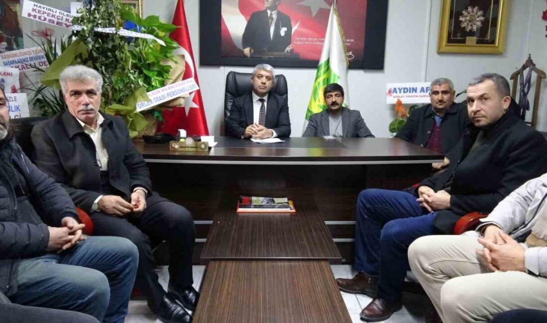 Malatya Minibüsçüler ve Servisçiler Odası Başkanı Mesut İnce, servis araçlarına