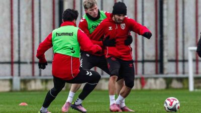 SAMSUN ( ) – Samsunspor’da sol açık oyuncusu Emre Kılınç’ın