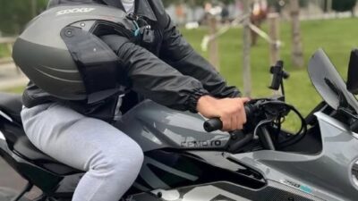 İstanbul Sarıyer’de sahil kenarında motosikletine binip gitmeye çalışan genç, bilinmeyen