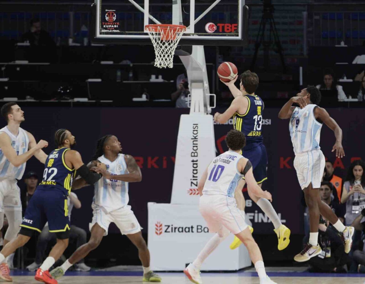 Basketbol Erkekler Ziraat Bankası Türkiye Kupası Dörtlü Final yarı final