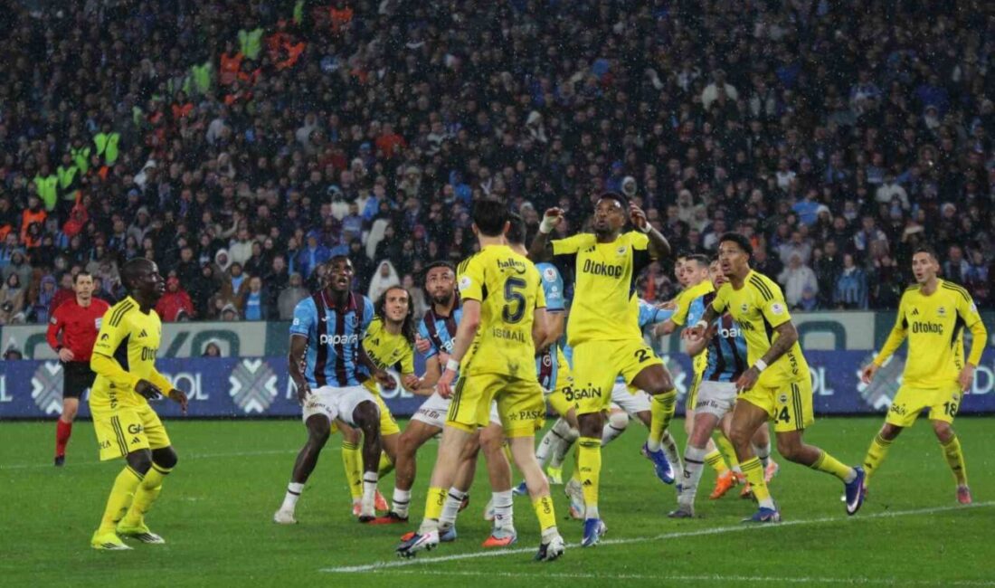 Fenerbahçe, Trendyol Süper Lig’in 22. haftasında karşılaştığı Trabzonspor’u 3-2 mağlup
