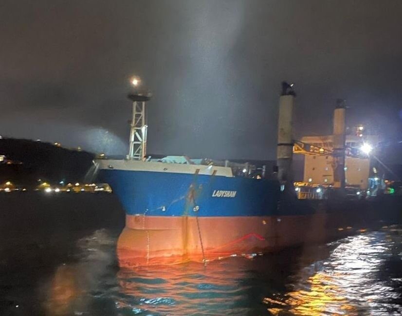 İstanbul Boğaz’ında demiri dolanan kargo gemisi Kıyı Emniyeti Genel Müdürlüğü