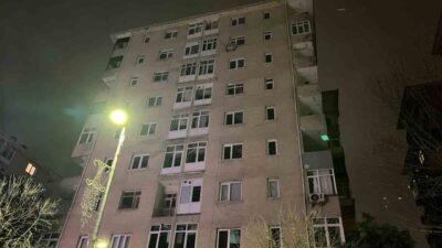 İstanbul Küçükçekmece’de sitede bulunan 10 katlı bina, riskli yapı olduğu