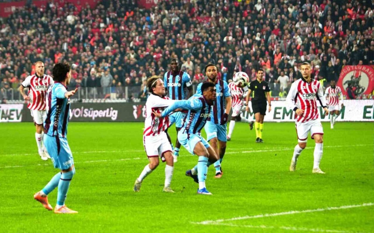 Trendyol Süper Lig’in 21. haftasında Samsunspor, sahasında Trabzonspor’a 3-0 mağlup