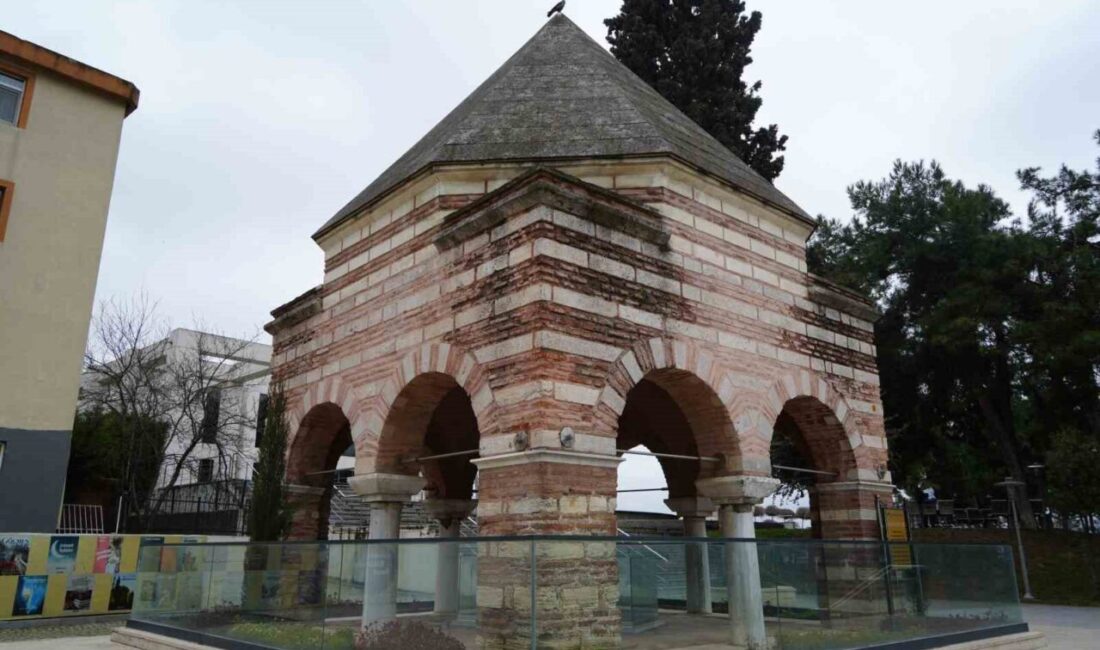 Kocaeli’nin Gebze ilçesinde yer alan 14. yüzyıl eseri Malkoçoğlu Mehmet