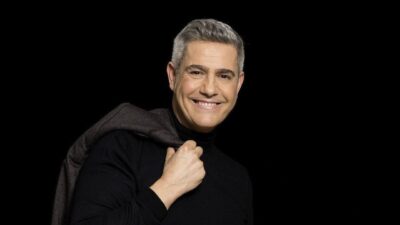 İtalyan tenor Alessandro Safina ile DJ ve prodüktör Burak Yeter,