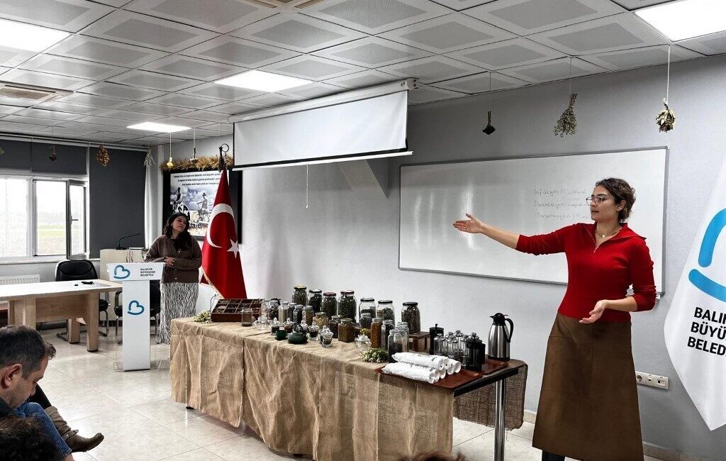 Balıkesir Büyükşehir Belediyesi Kırsal Hizmetler Dairesi Başkanlığı’na bağlı Çiftçi Eğitim