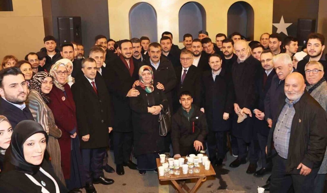 AK Parti İstanbul İl Başkanlığı’nın Ramazan etkinlikleri kapsamında düzenlenen programa