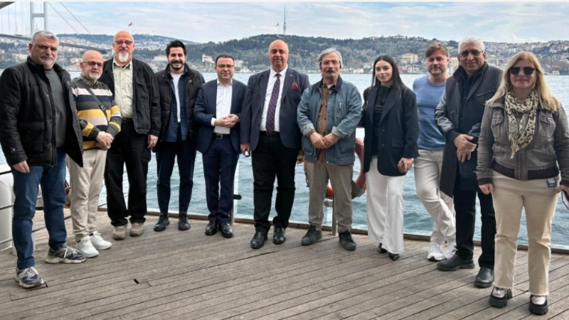 Dünya Tiyatro Günü kapsamında Üsküdar’da düzenlenen etkinlikler, sanat ve basın