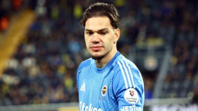 Fenerbahçe’nin kalecisi Ederson ile Galatasaraylı futbolcu Gabriel Sara, Brezilya Milli