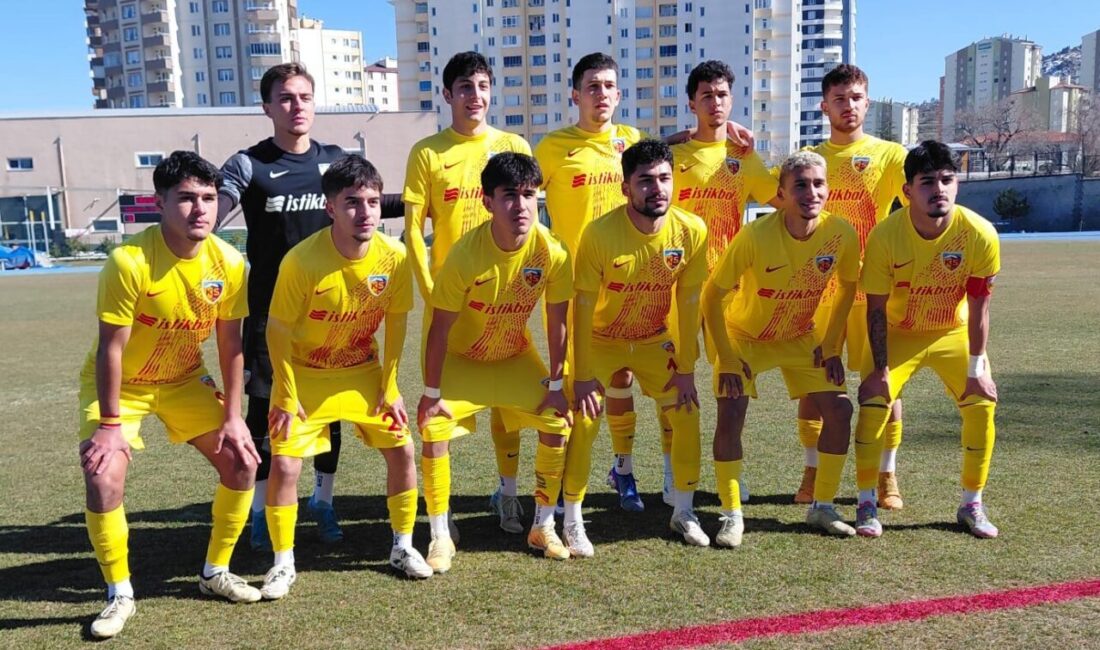 Gelişim U-19 PAF Ligi 25. Hafta maçında Kayserispor ile Trabzonspor