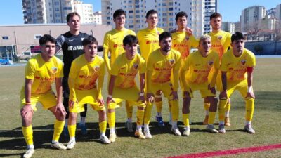 Gelişim U-19 PAF Ligi 25. Hafta maçında Kayserispor ile Trabzonspor