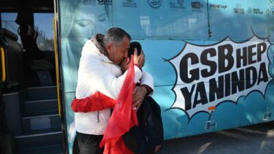 Aydın’ın Kuşadası ilçesinden futbol turnuvası için Katar’a giden, ABD ve