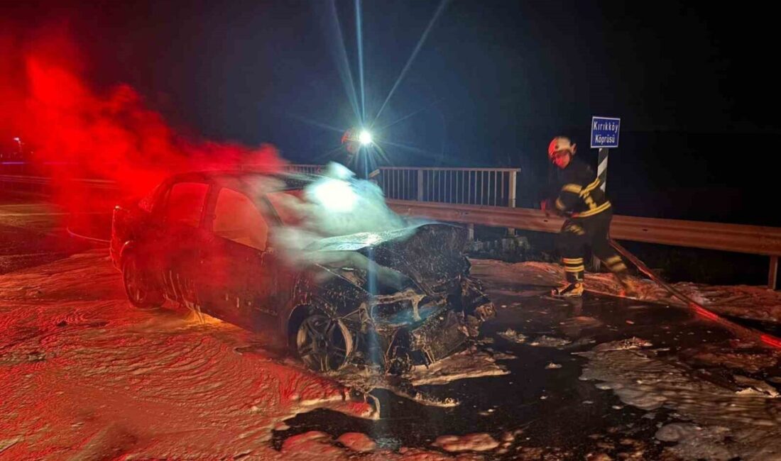 Kırklareli’nin Lüleburgaz ilçesinde meydana gelen zincirleme trafik kazasında 2 kişi