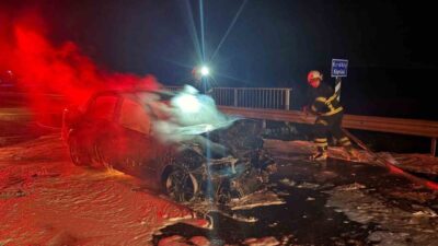 Kırklareli’nin Lüleburgaz ilçesinde meydana gelen zincirleme trafik kazasında 2 kişi