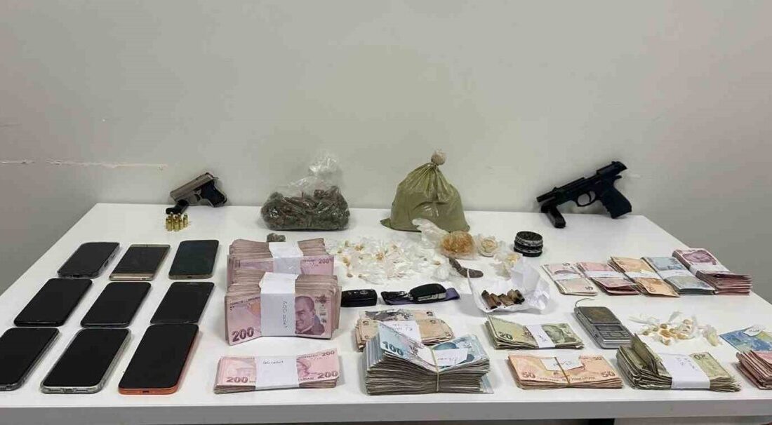 Maltepe’de düzenlenen uyuşturucu operasyonunda bir araç ve çetenin zula evinden