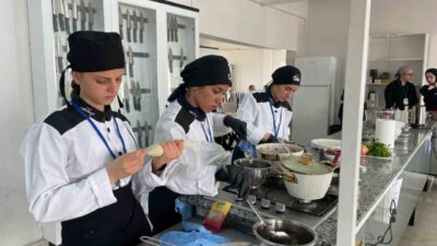 Millî Eğitim Bakanlığı himayesinde Bitlis’in Tatvan ilçesinde “2. Uluslararası Gastronomi