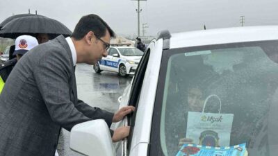 Uşak Valisi Serdar Kartal, bayram tedbirleri kapsamında polis ve jandarma