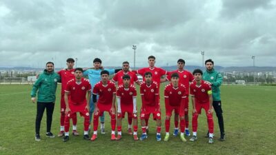 Adil Sani Konukoğlu Spor Lisesi Gençler A Kız Futbol Takımı,