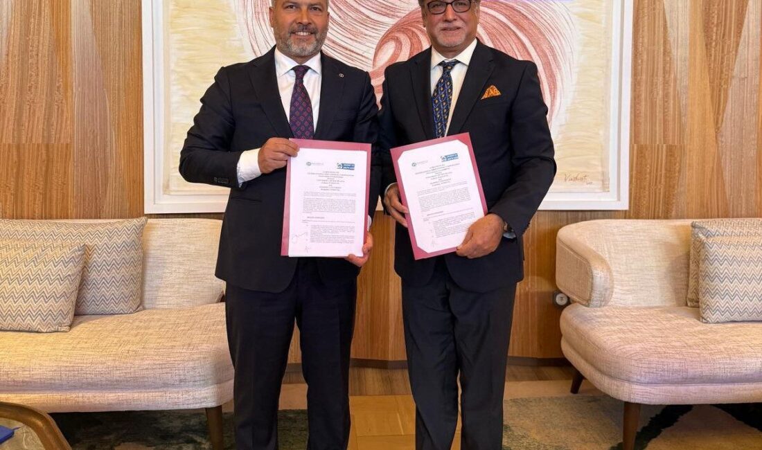 Pakistan Yükseköğretim Kurulu Başkanı Mian İmran Masood, Anadolu Üniversitesi Rektörü