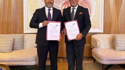 Pakistan Yükseköğretim Kurulu Başkanı Mian İmran Masood, Anadolu Üniversitesi Rektörü