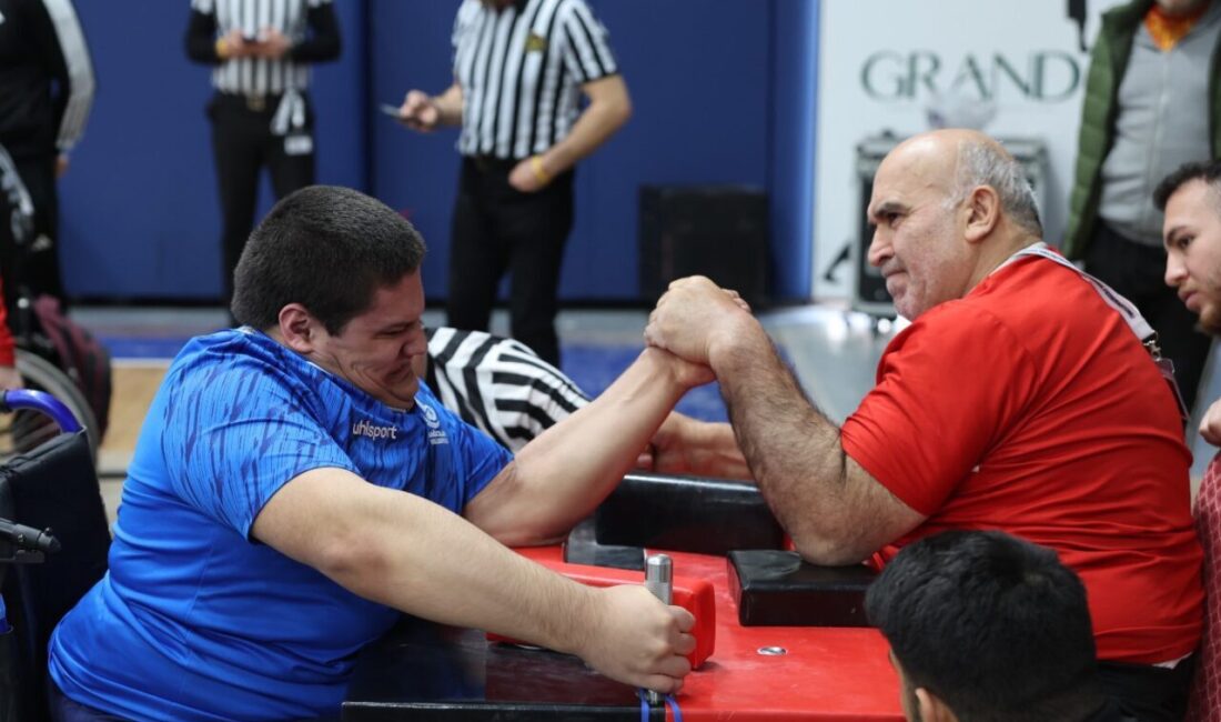 Bağcılar Belediyesi, Engelliler Spor Kulübü sporcuları, Yalova’da düzenlenen Türkiye Bilek