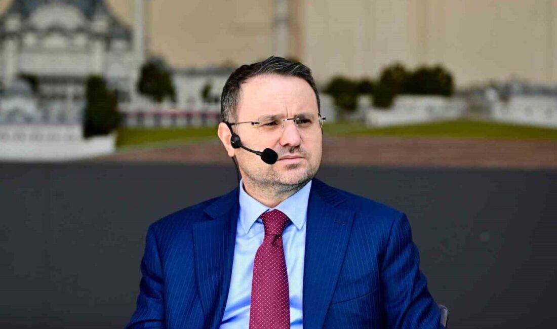 Adalet Bakanı Akın Gürlek, Edirne’de gençlerle bir araya gelerek adalet