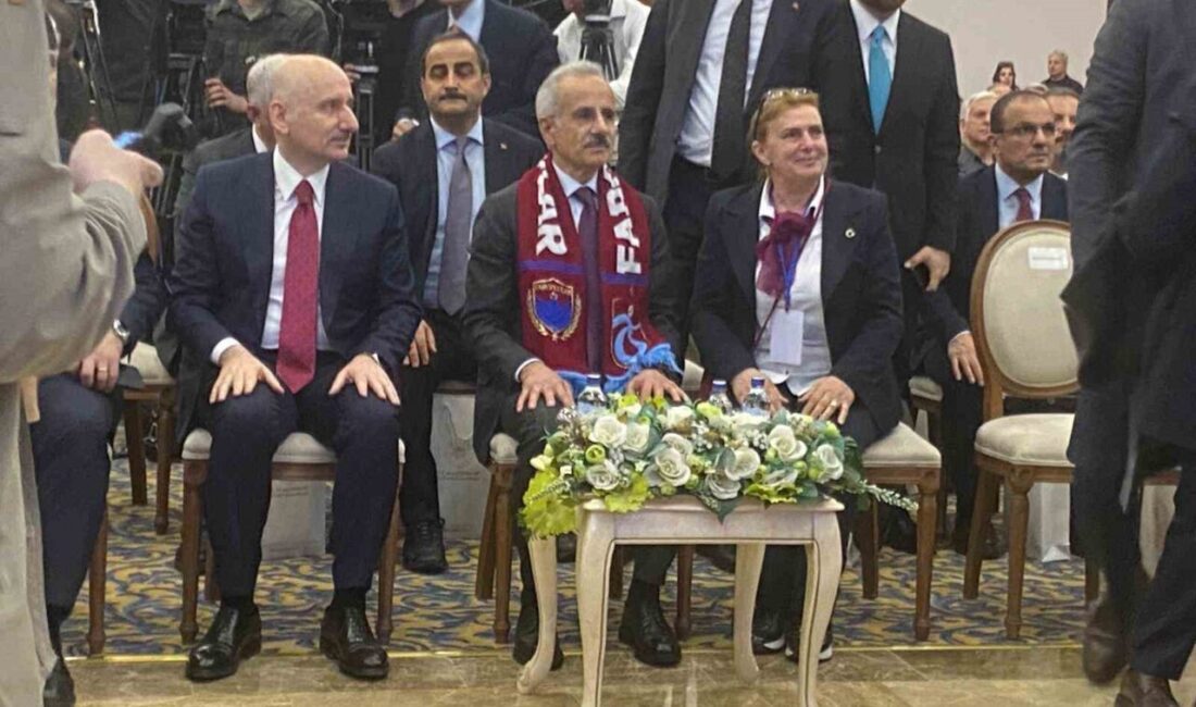 Ulaştırma ve Altyapı Bakanı Abdulkadir Uraloğlu, “Trabzon ile Samsun arasını