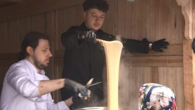 Başkentte düzenlenen Trabzon Günleri etkinliğinde, Şenol Güneş ve Tolga Zengin