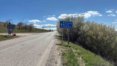 Bilecik’in Bozüyük ilçesinde yönlendirme levhaları düzenlendi. Bozüyük ilçesine bağlı Dodurga