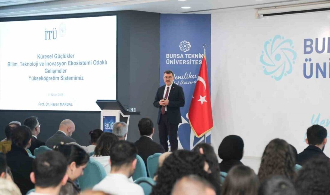 BTÜ Konuşmaları’nın konuğu olan İTÜ Rektörü Prof. Dr. Hasan Mandal,