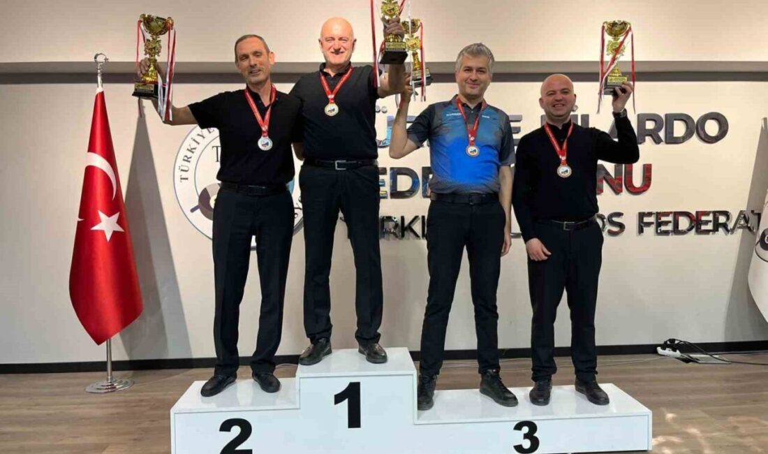DÜZCE( ) – Türkiye 3 Bant Bilardo şampiyonasında Düzce Belediyesi