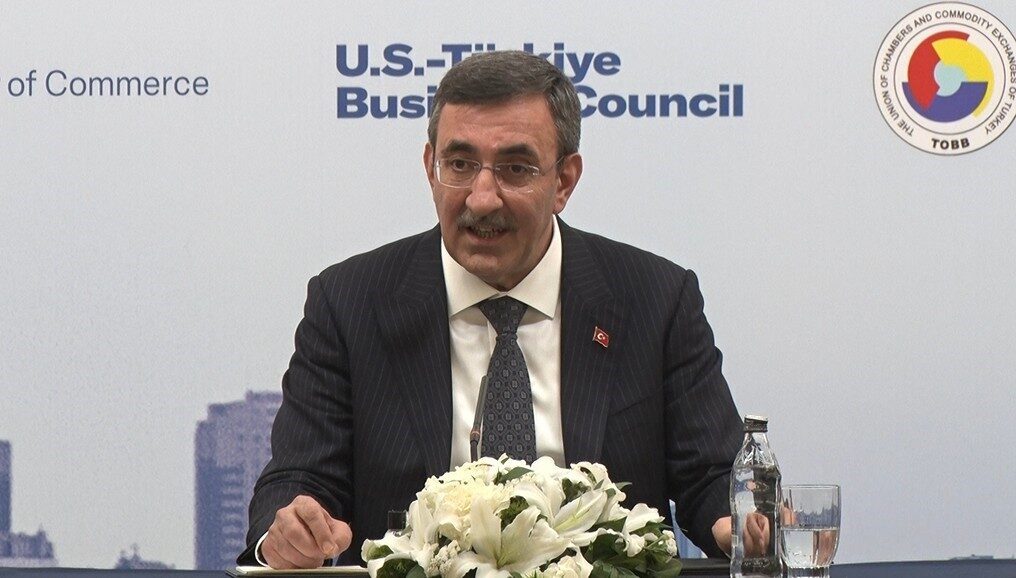 Cumhurbaşkanı Yardımcısı Cevdet Yılmaz, “Savaş sonrası bizi yeni şartlar bekliyor.