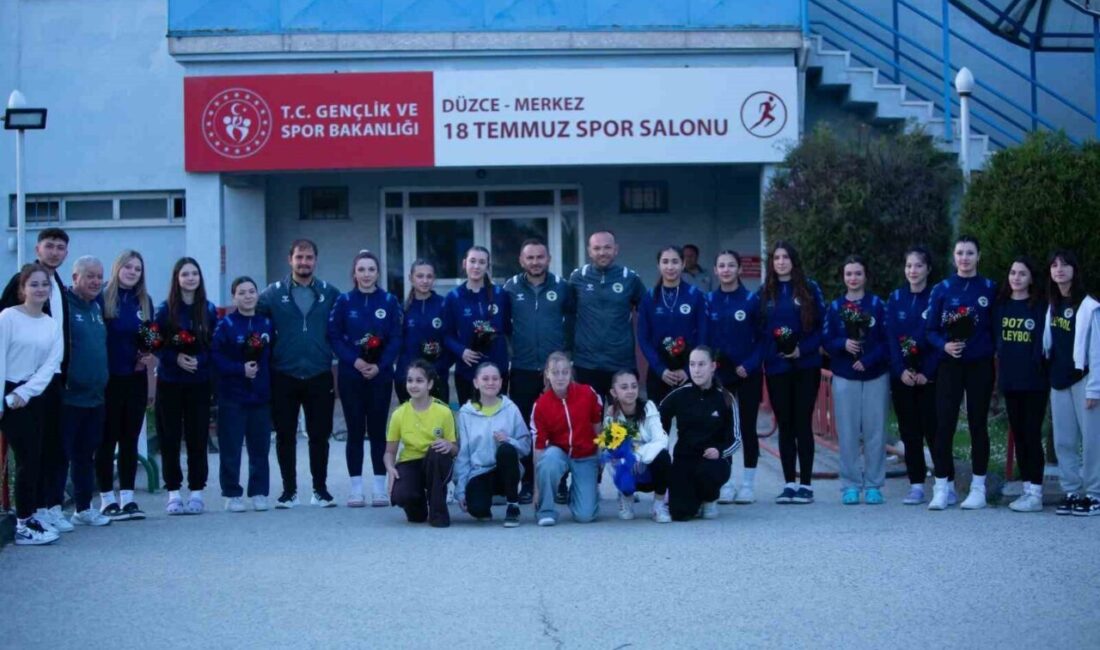 Düzce 1907 Spor Kulübü Kadın Voleybol Takımı, tamamen kendi altyapısından