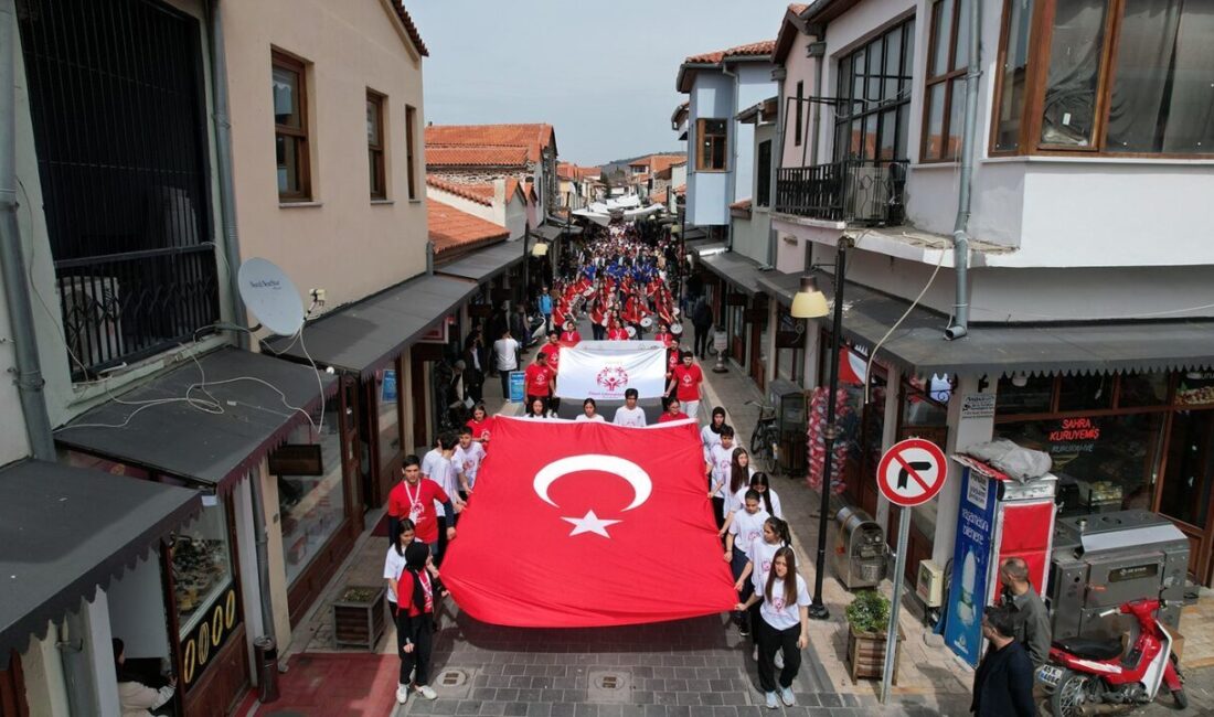 Manisa’nın Kula ilçesi, Özel Olimpiyatlar Türkiye tarafından düzenlenen Ege Bölgesi