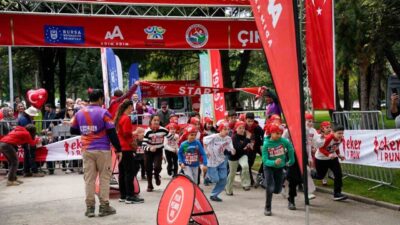 Eker Süt Ürünleri, gelenekselleşen ‘Eker I Run 23 Nisan Çocuk