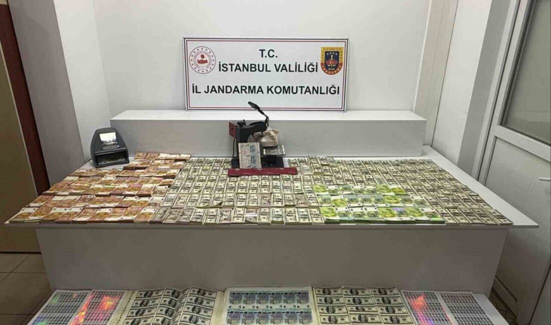 İstanbul’un Esenler ilçesinde bir adrese düzenlenen operasyonda 1 milyon 250