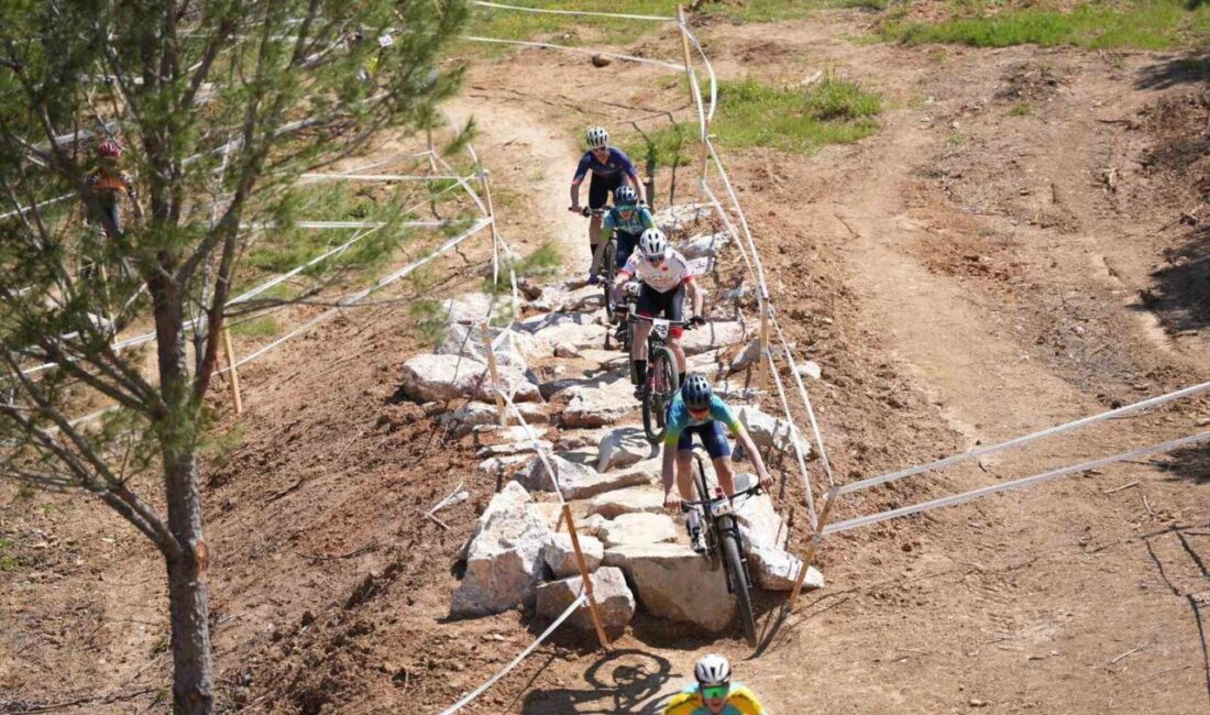 Manisa’nın Akhisar ilçesinde düzenlenen Ferdi Zeyrek MTB Cup ve Türkiye